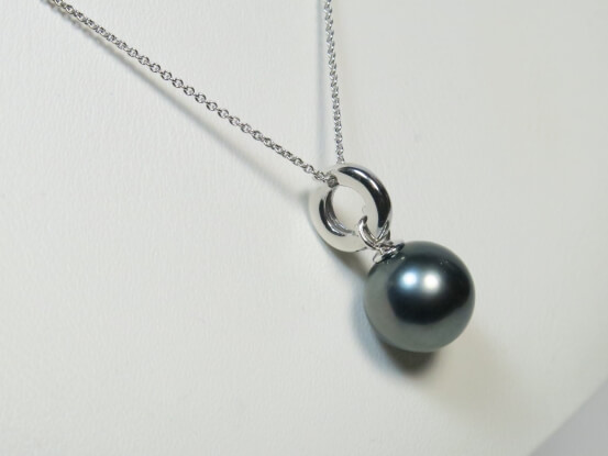 Perle Charm