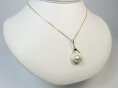 Anhänger mit Diamanten Perlen