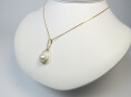 Anhänger mit Diamanten Perlen