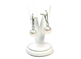 Goldohrhänger mit  Akoyaperlen höchster Qualität