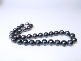 Collier mit dunkelgrauen, runden Tahitiperlen, 11,9-13,6 mm, AA+