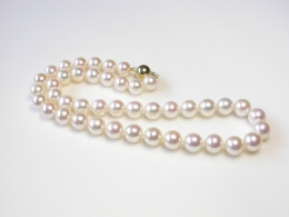 Collier mit runden weißen Perlen, 9,4-10,4 mm, AAA